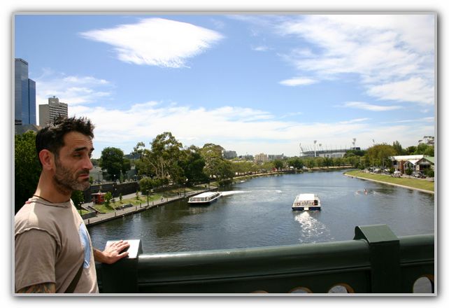 Stuart on the St Kilda Rd, Princes Bridge Melbourne Feb 2007